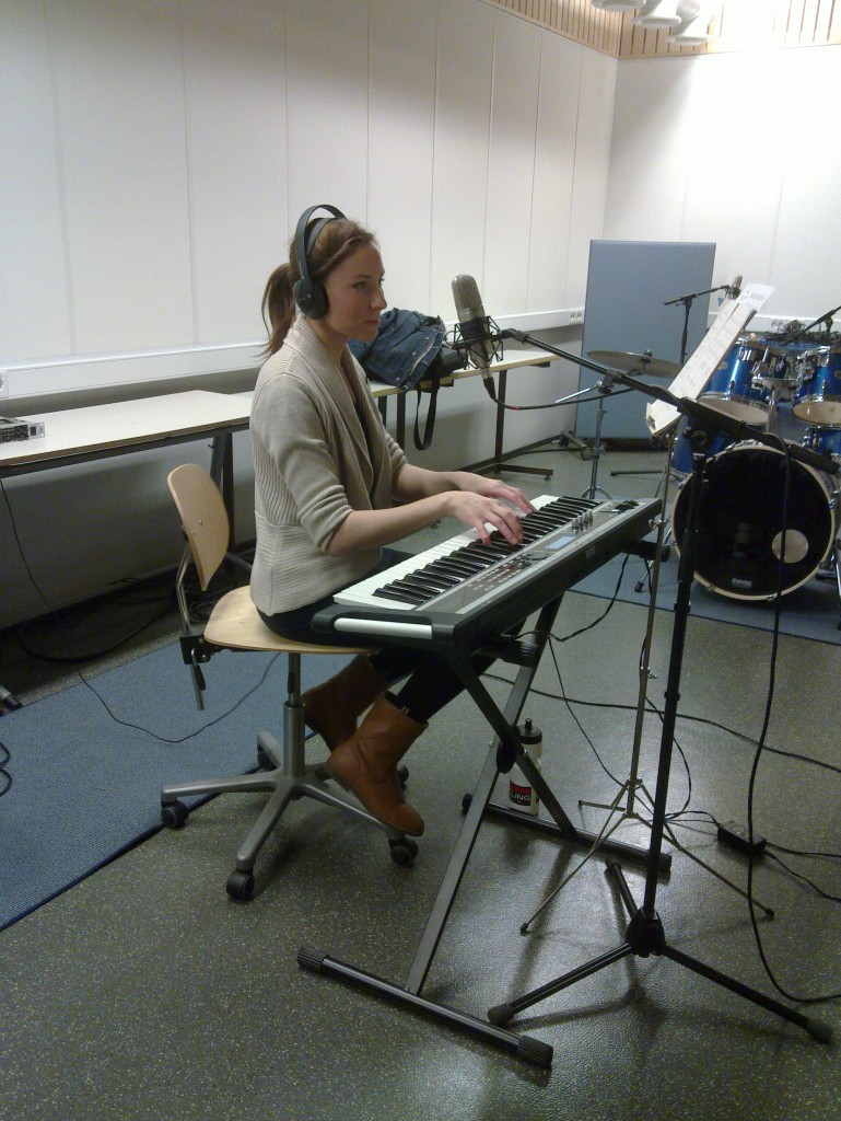 Sallamari Keskimaula studiossa